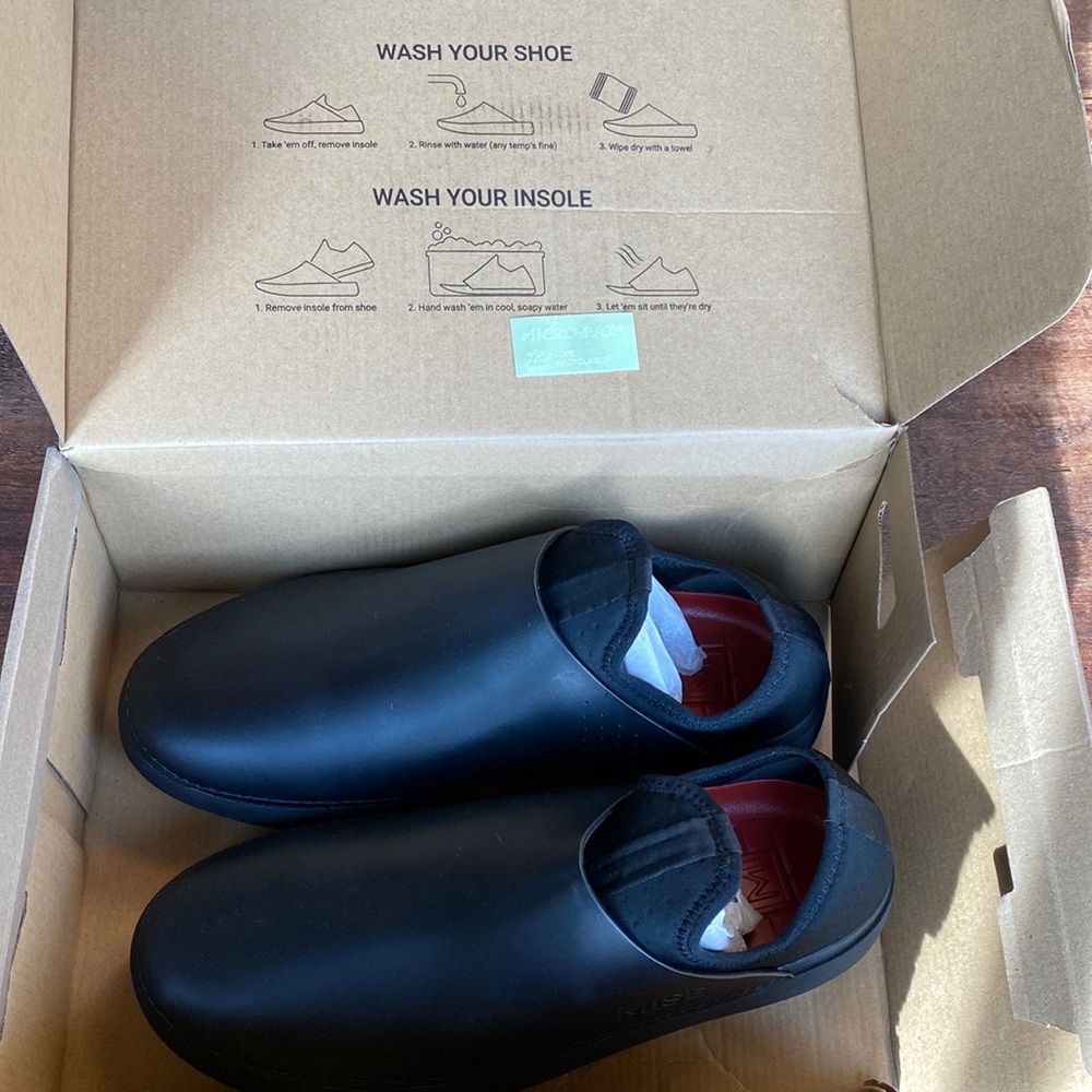 MISE Kitchen Shoe Brand New 11.5 Men